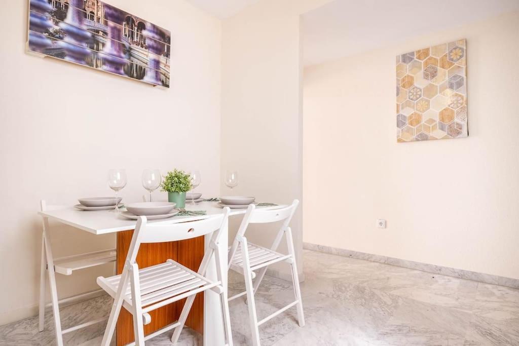 Apartamento Ronda De Triana 45 Sevilla Exterior foto